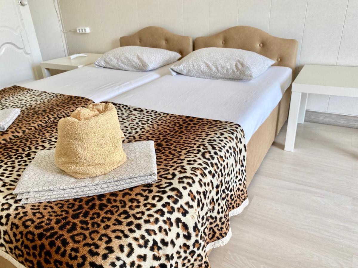 U Valery Hotel New Athos Ngoại thất bức ảnh