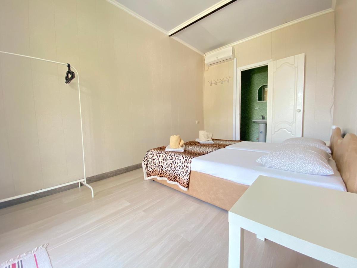 U Valery Hotel New Athos Ngoại thất bức ảnh