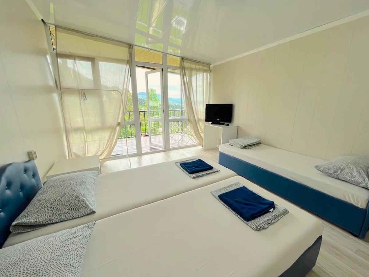 U Valery Hotel New Athos Ngoại thất bức ảnh